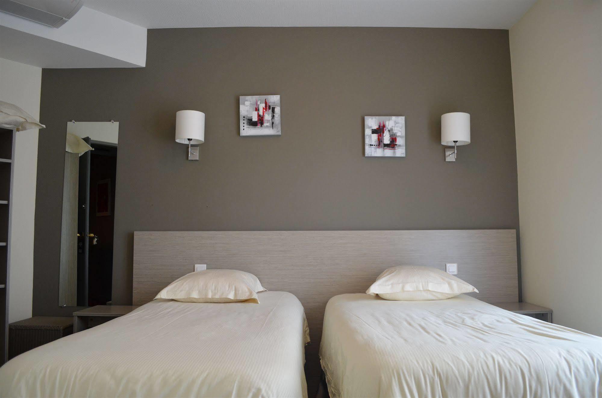 Park Hotel & Appartements ショレ エクステリア 写真